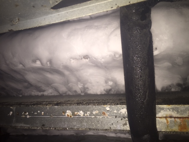 Why Do Pipes Freeze on Air Conditioners?